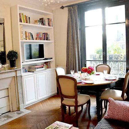 Apartamento Eiffel Tower Suffren *